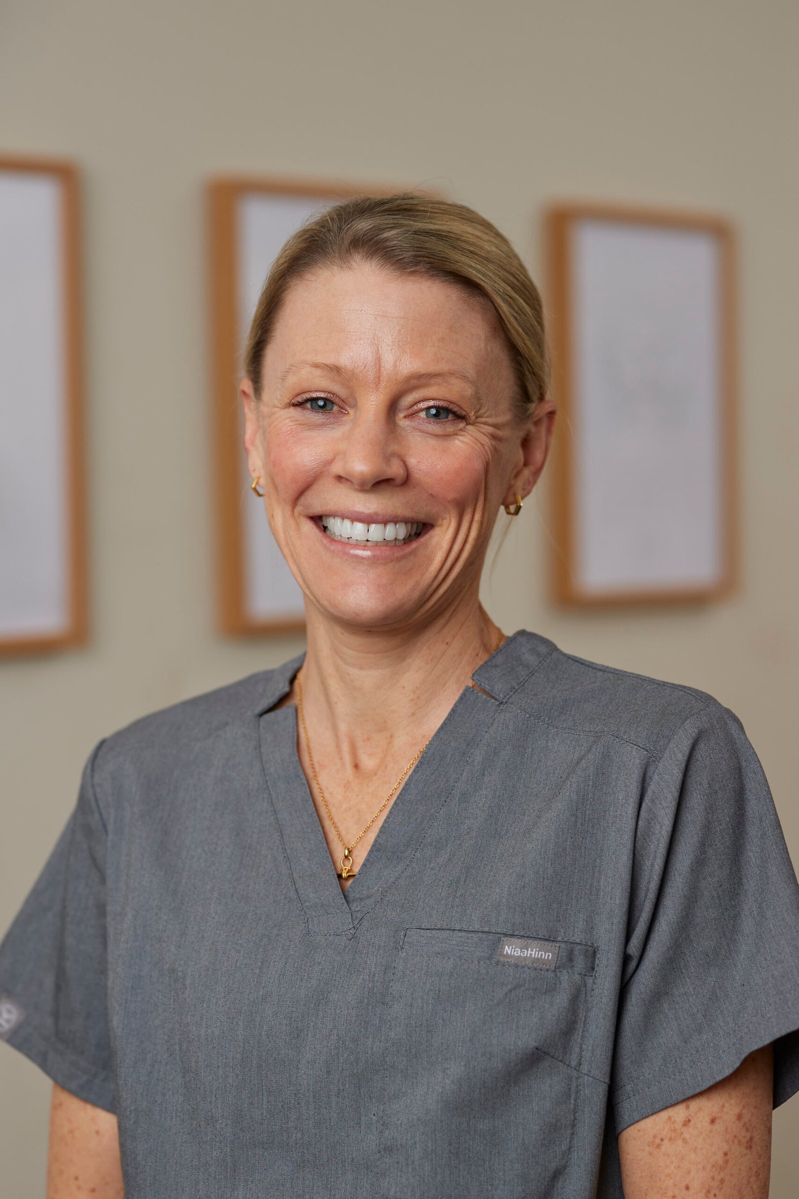 Oak Park Clinic specialist practitioner, women's health and postnatal care near Farnham and Fleet