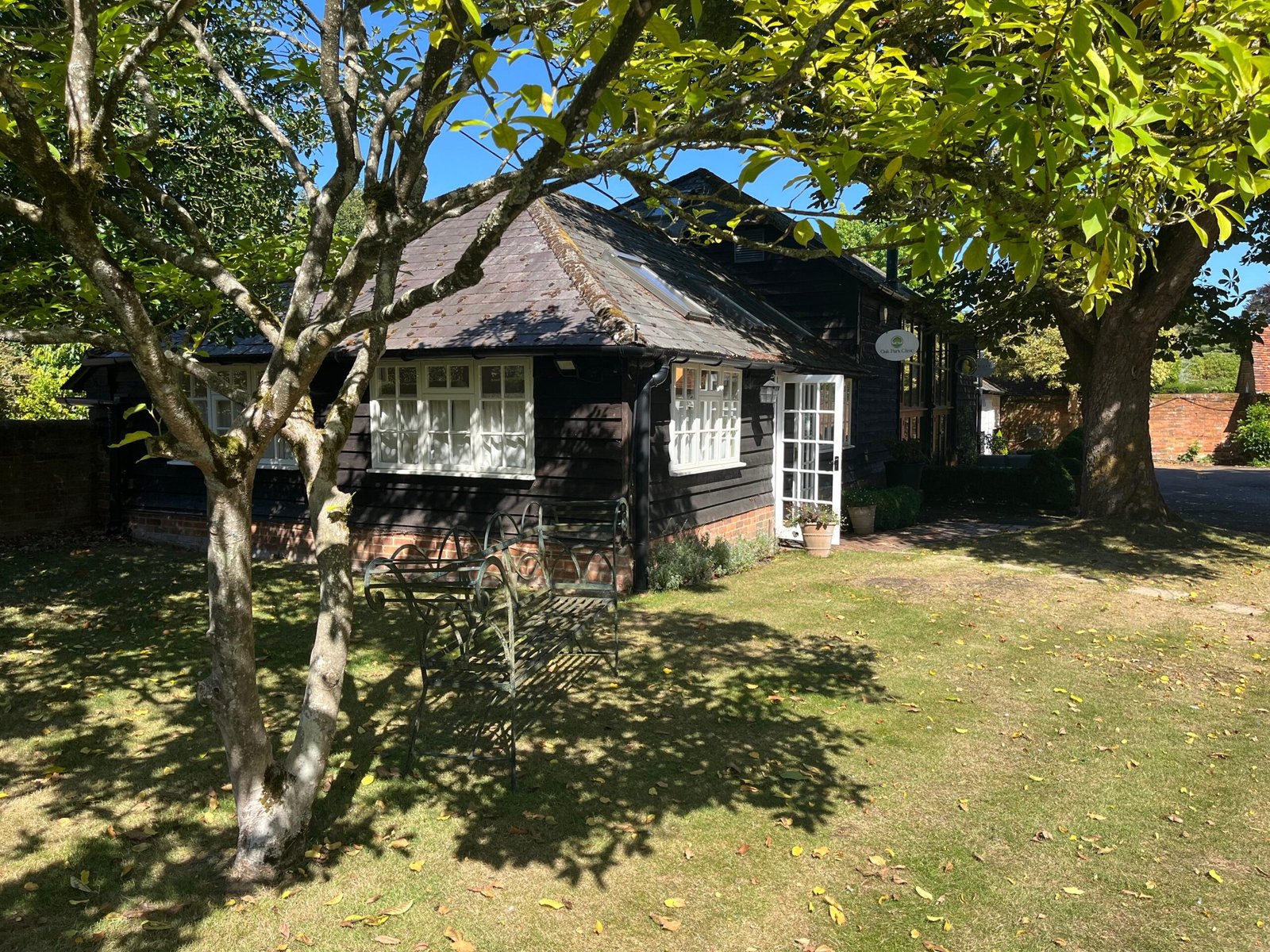 Oak Park Clinic at The Old Parsonage, Crondall